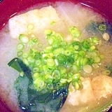 小松菜と大根のお味噌汁